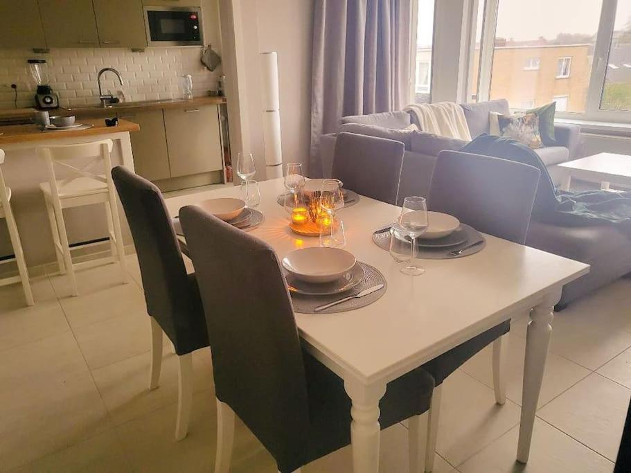 Gezellig Appartement In Brugge, Nabij Damme. Εξωτερικό φωτογραφία