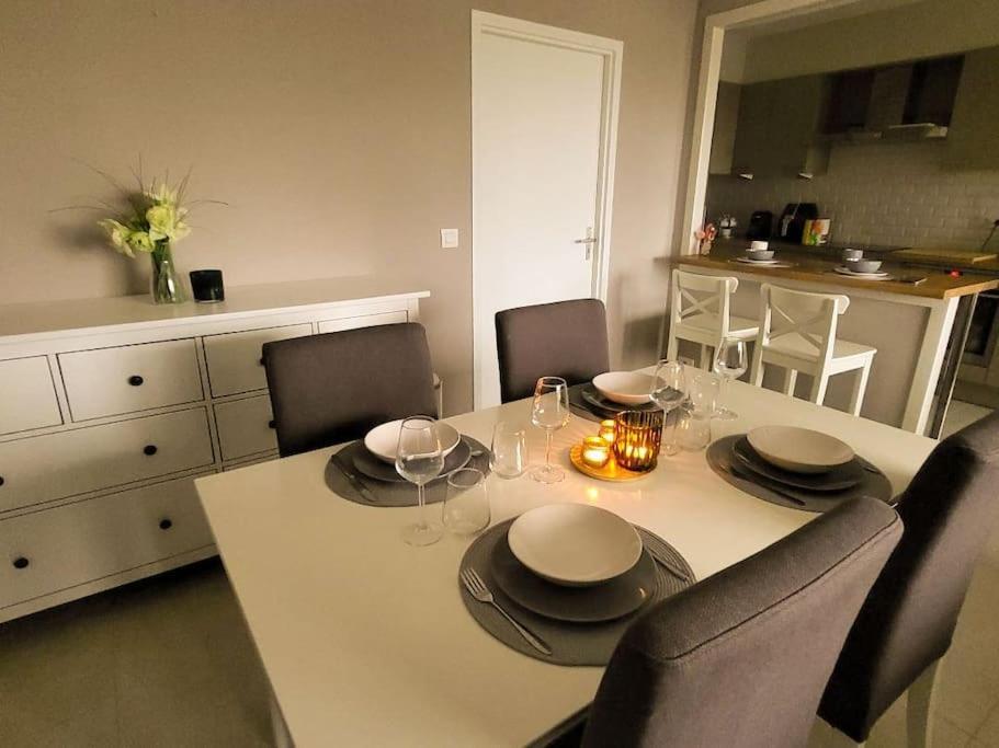 Gezellig Appartement In Brugge, Nabij Damme. Εξωτερικό φωτογραφία