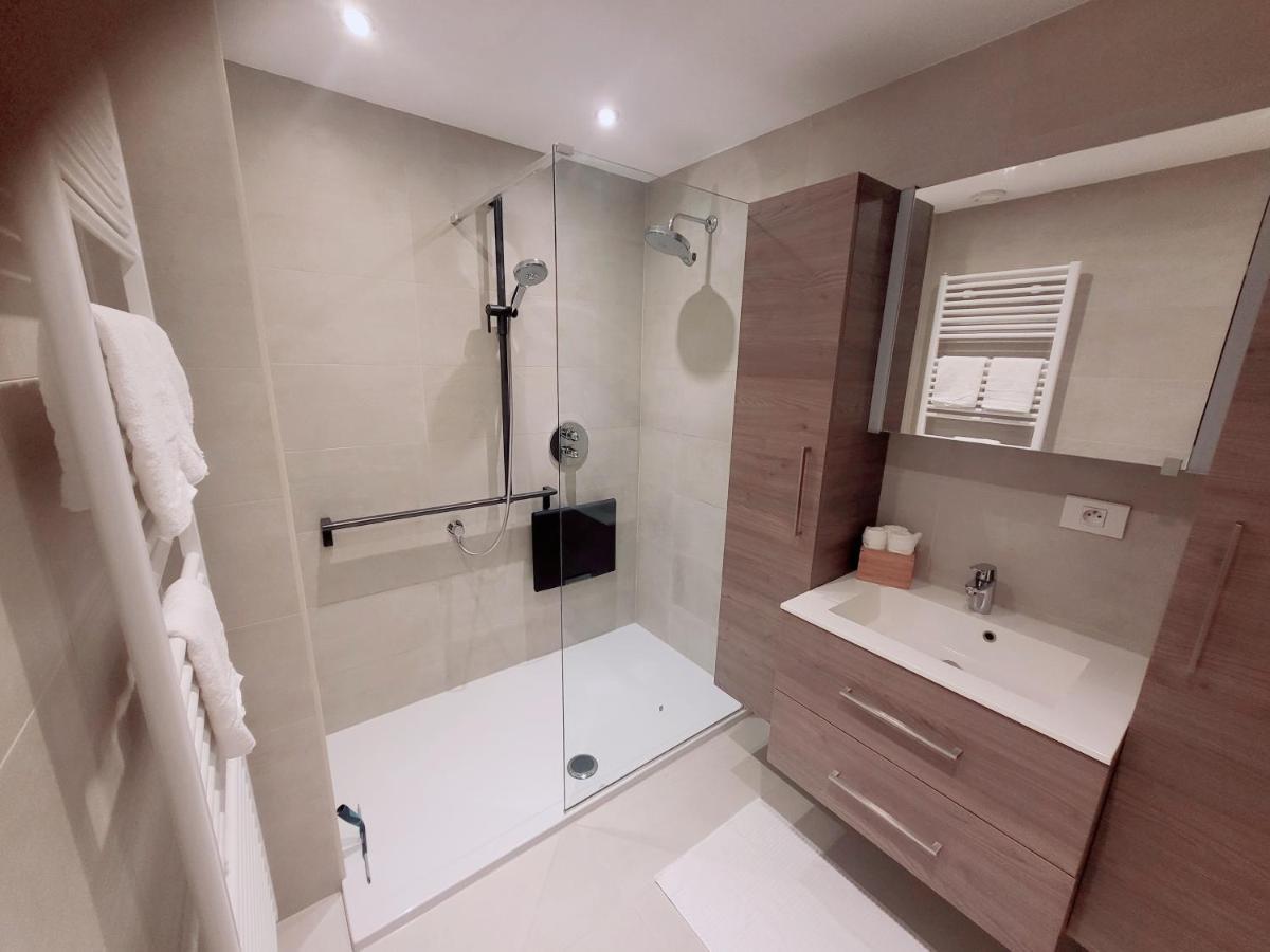 Gezellig Appartement In Brugge, Nabij Damme. Εξωτερικό φωτογραφία